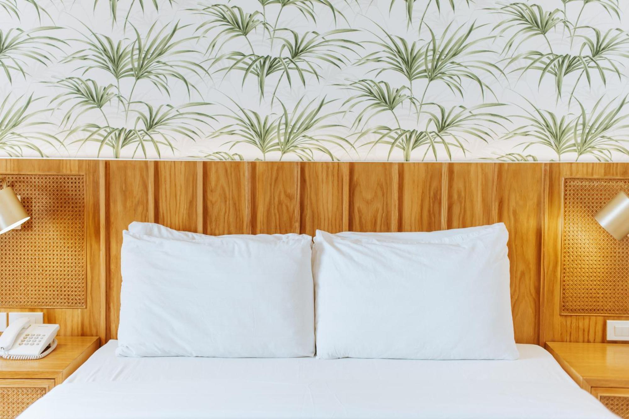 Sugarland Hotel Баколод Екстериор снимка