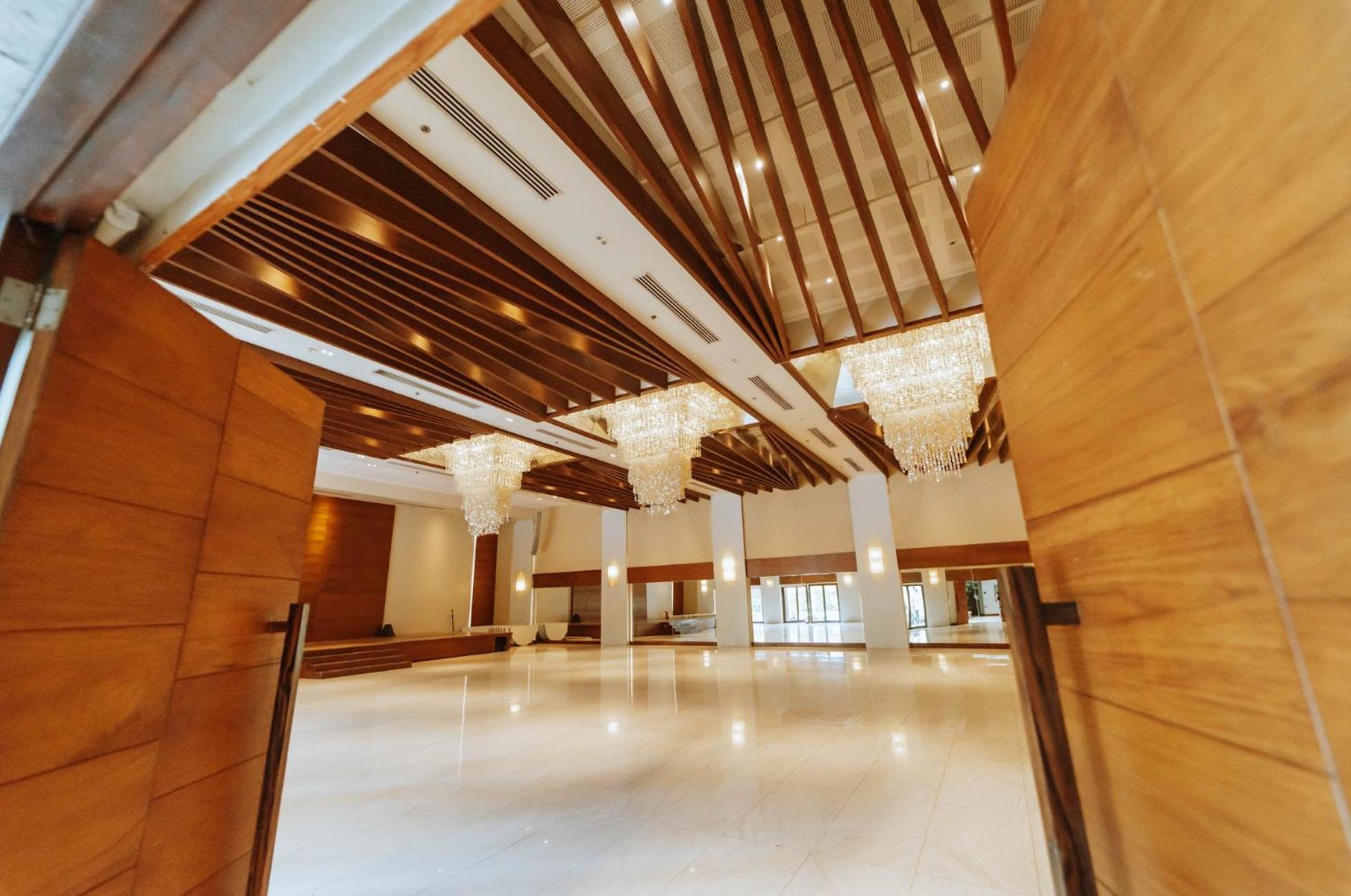 Sugarland Hotel Баколод Екстериор снимка